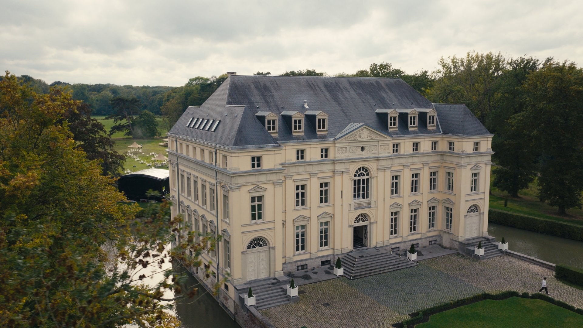 Château d'Avelin - Captation drone, réalisé par Simon Queval